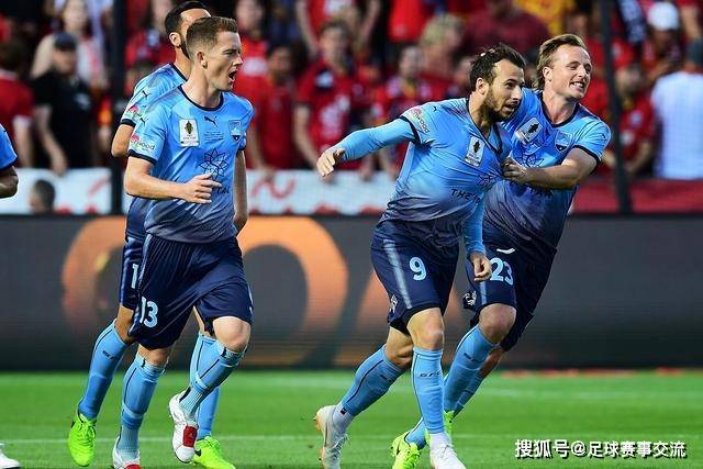 国米确认劳塔罗左大腿肌肉受伤